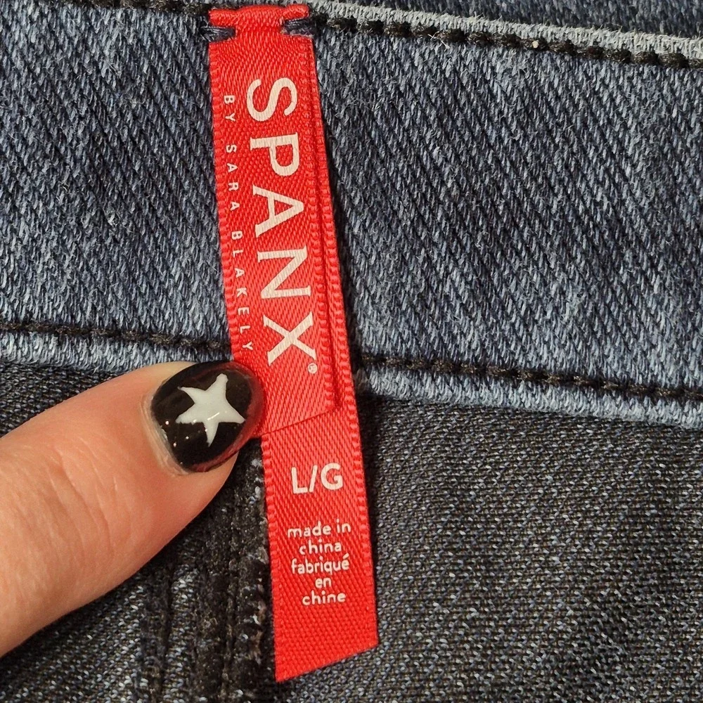Spanx Women's L Style 20018R Pull On Skinny Jeans Blue Stretch Denim Shaping‎